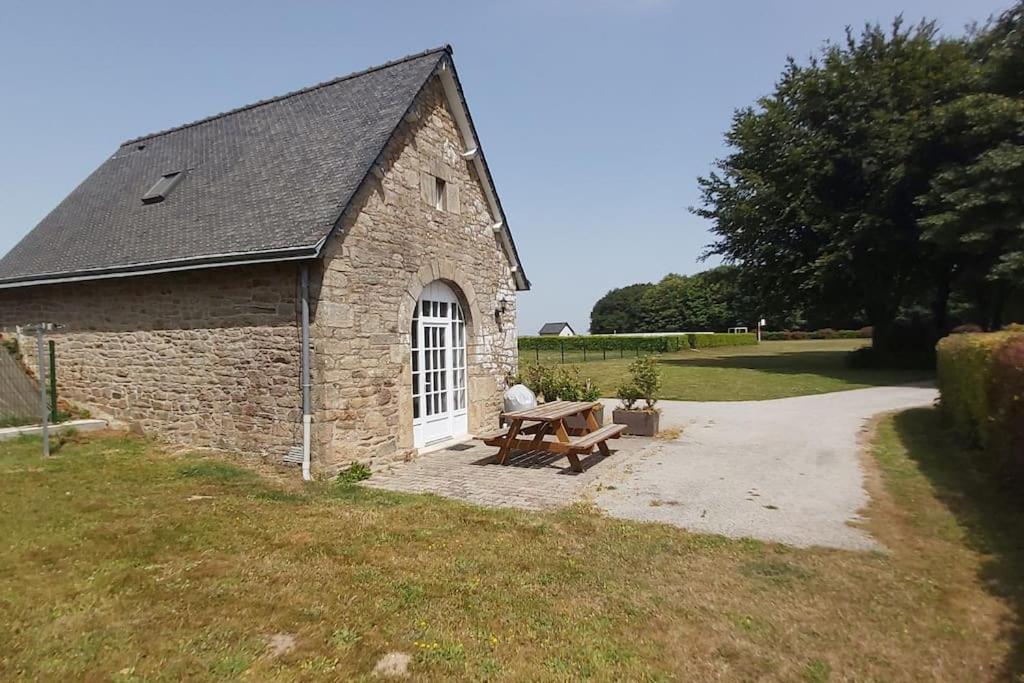 Languidic Domaine Des Lauriers 20 Couchagesヴィラ エクステリア 写真